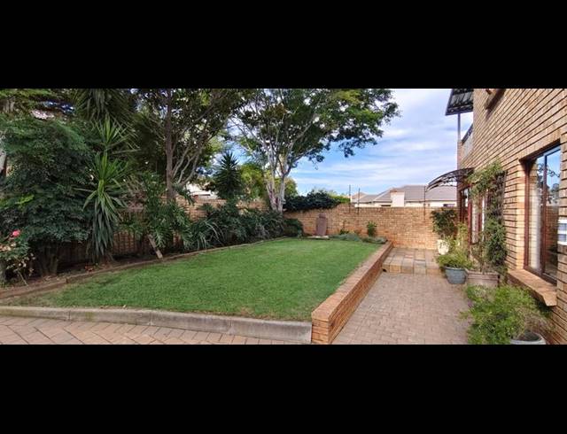 3 BEDROOM PROPERTY TO RENT IN AMBERFIELD RIDGE